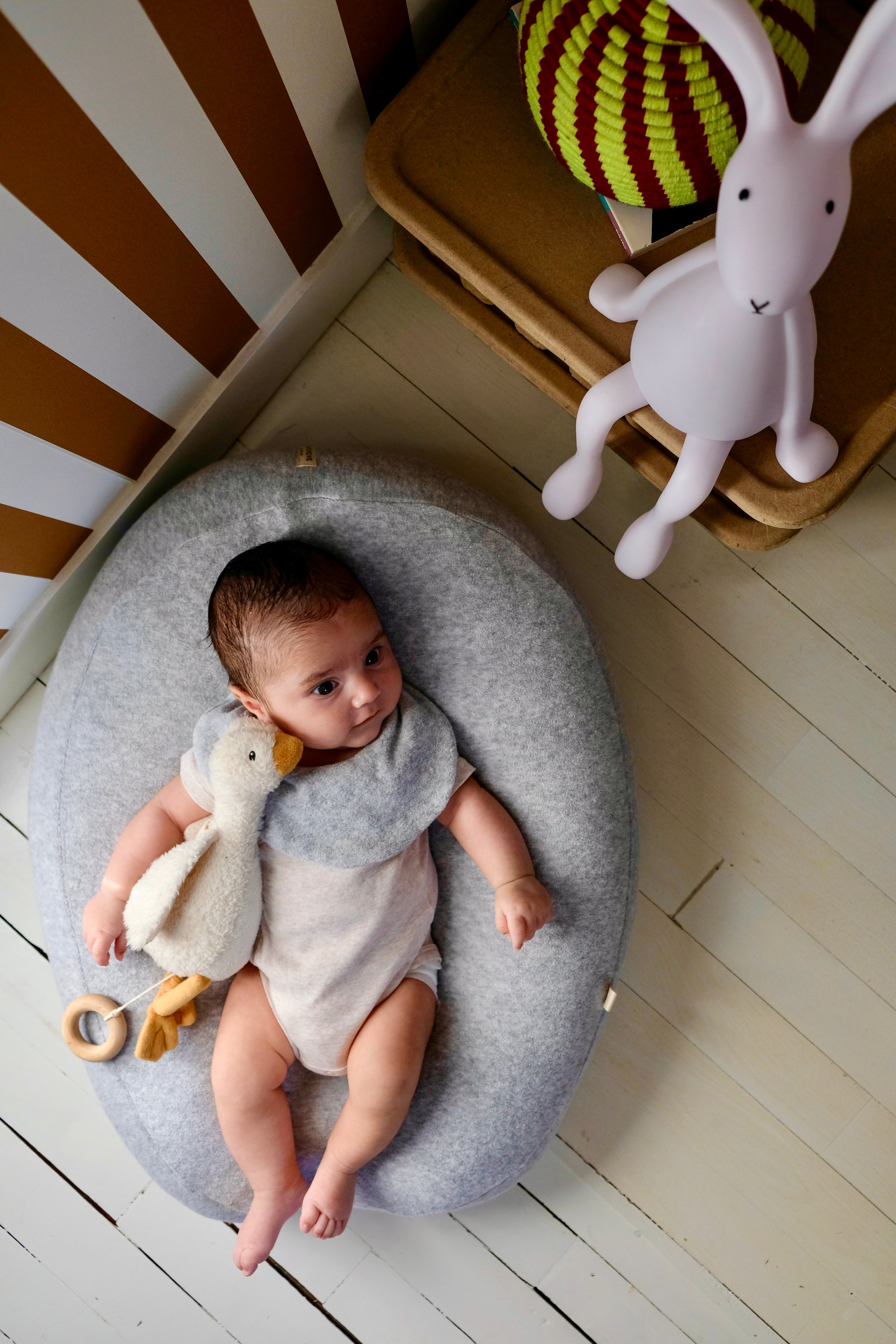 nid bag housse coussin allaitement cocon bebe naissance cadeau