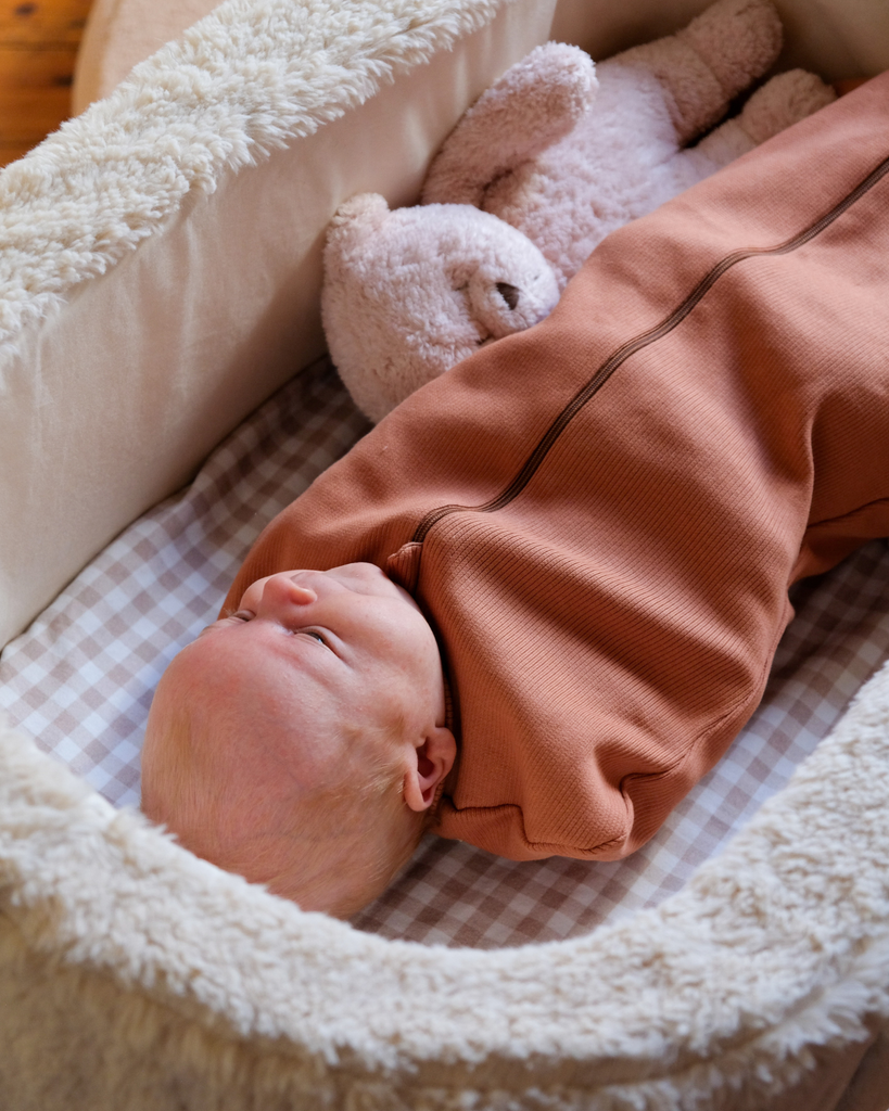 emmailloteuse bebe caramel dodo sommeil naissance cadeau gigoteuse emmaillotage 