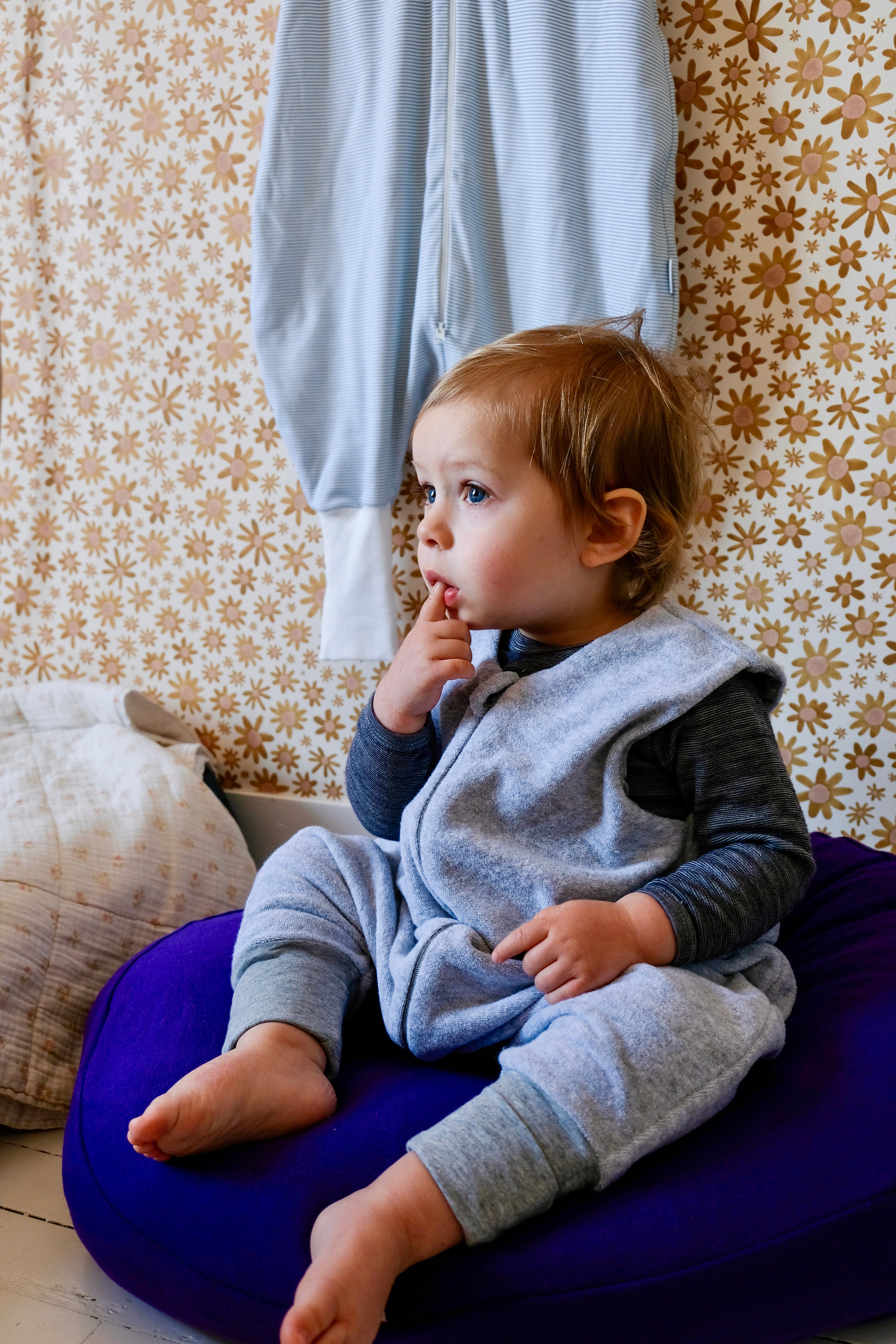 gigoteuse ete turbulette a pieds retroussables bebe liberte mouvement