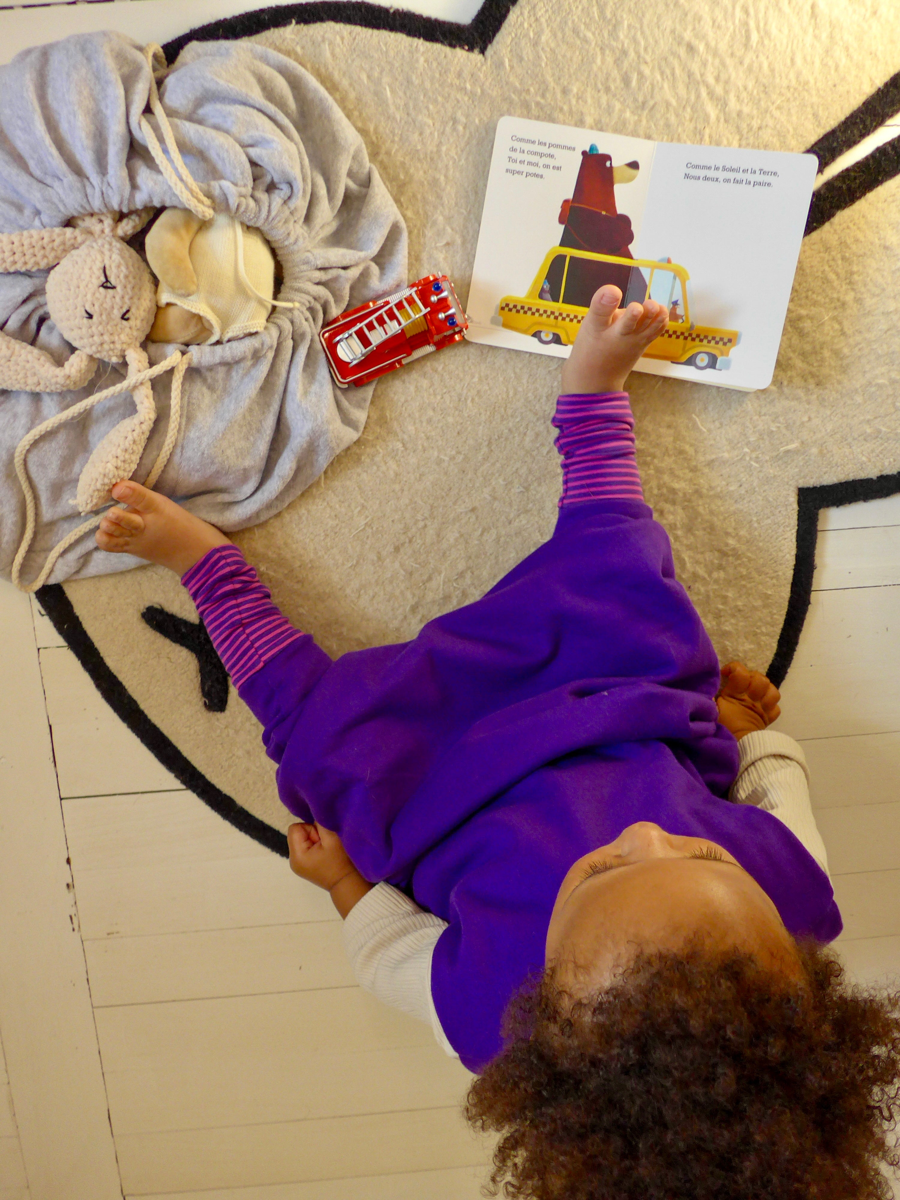 gigoteuse ete turbulette a pieds retroussables bebe liberte mouvement